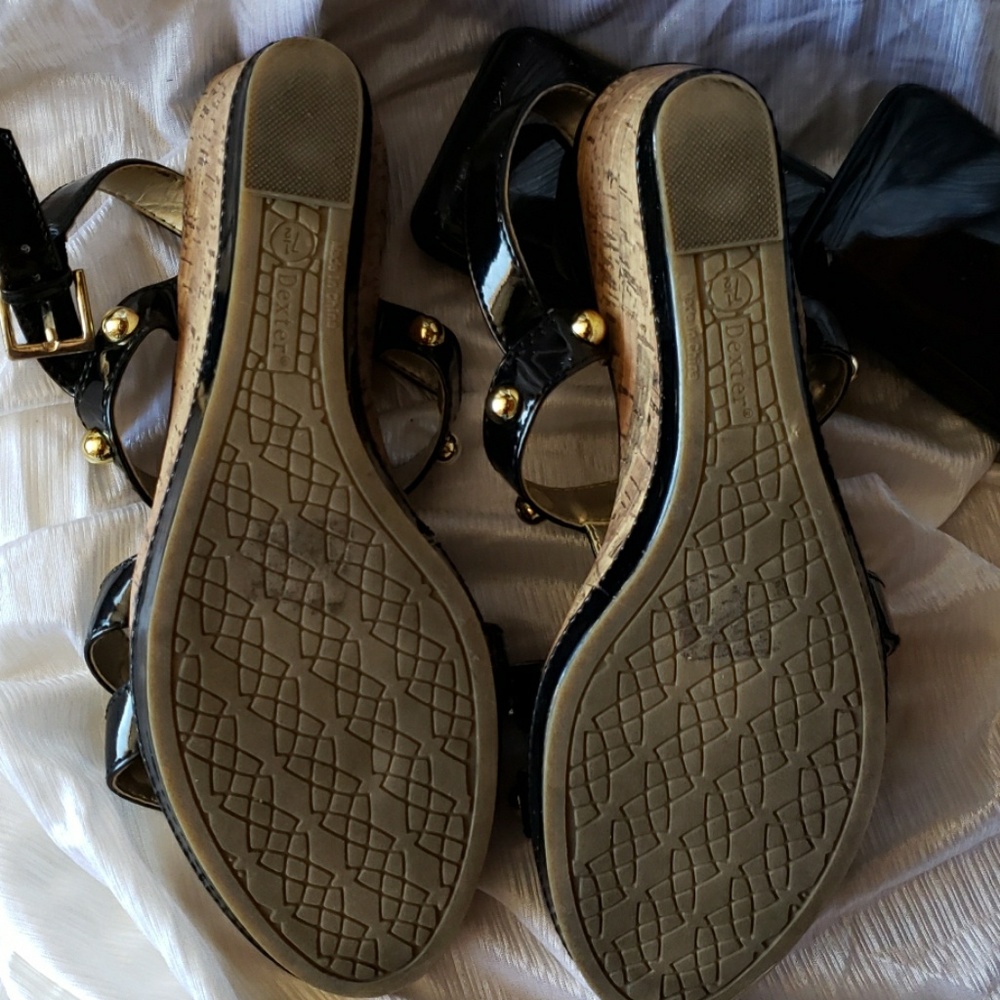 Sandals - Picture 3 of 3